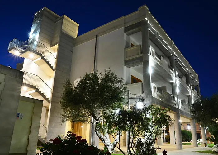 Hotel Thàlas Club